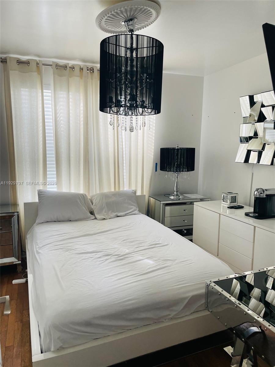 VILA MARA CONDO - Residential Lease