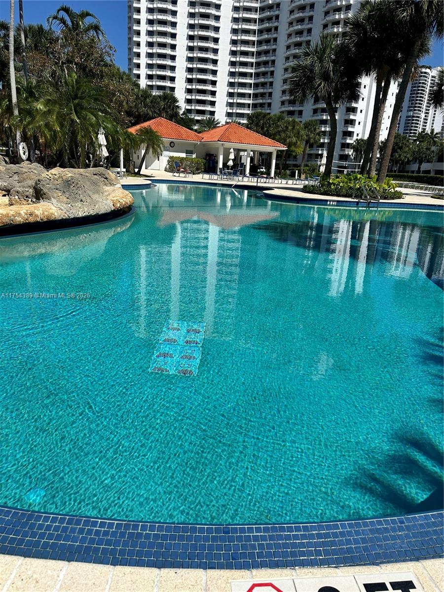 Rental Property at 3300 Ne 191st St 304, Aventura, Miami-Dade County, Florida - Bedrooms: 2 
Bathrooms: 2  - $2,500 MO.