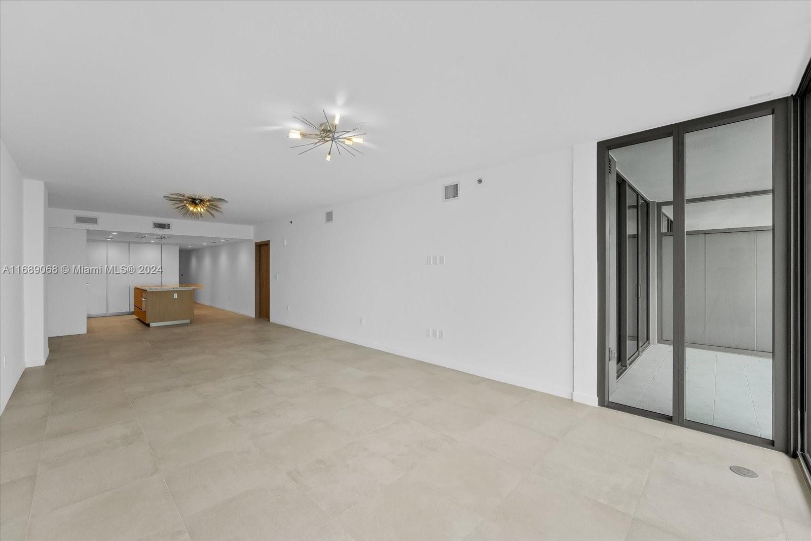 BAY HARBOR ISLAND - Residential