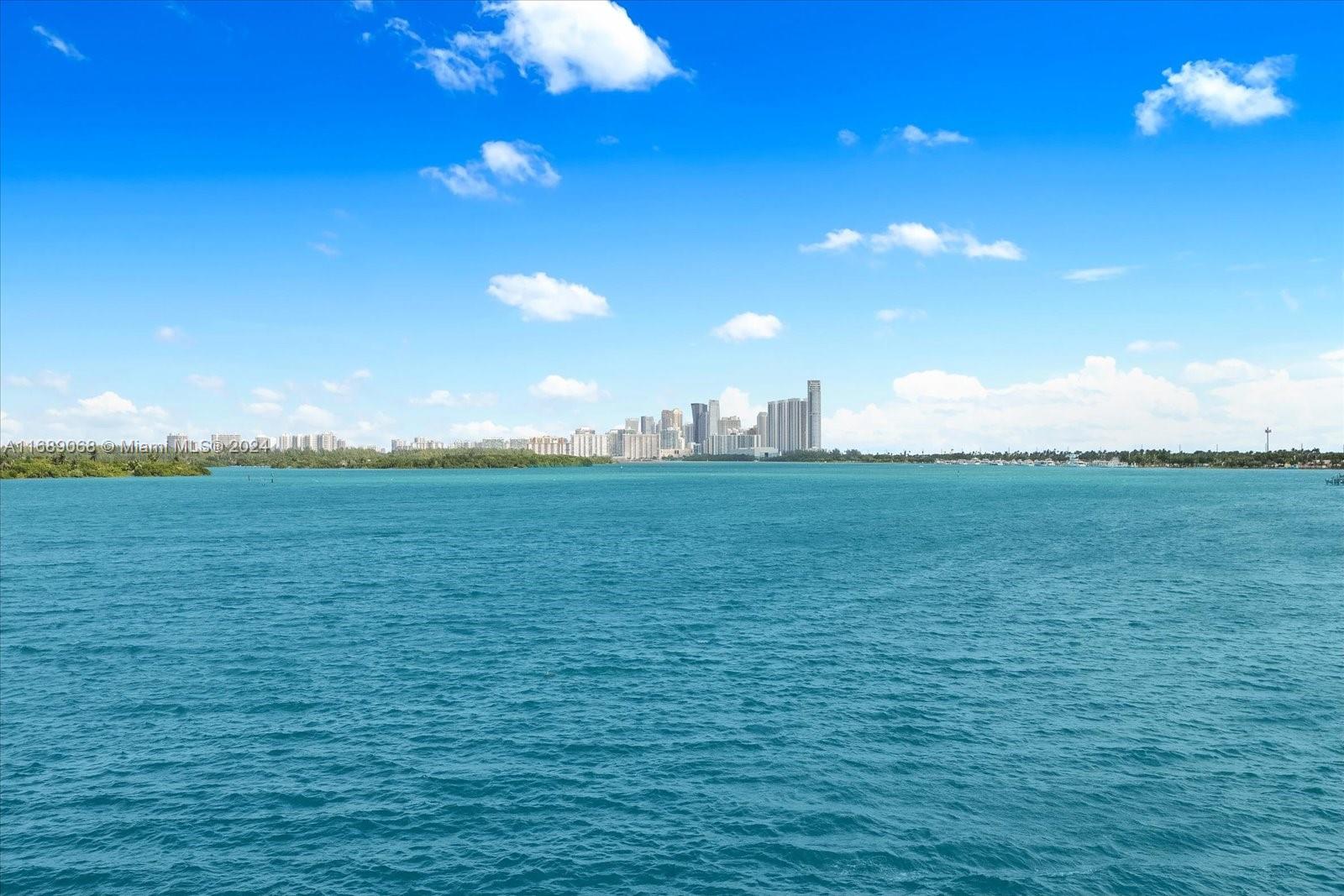 BAY HARBOR ISLAND - Residential