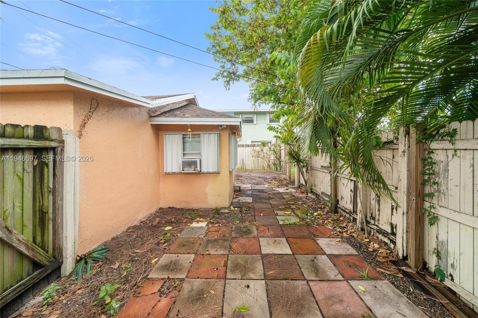 CHATTANOOGA PARK - Residential Income