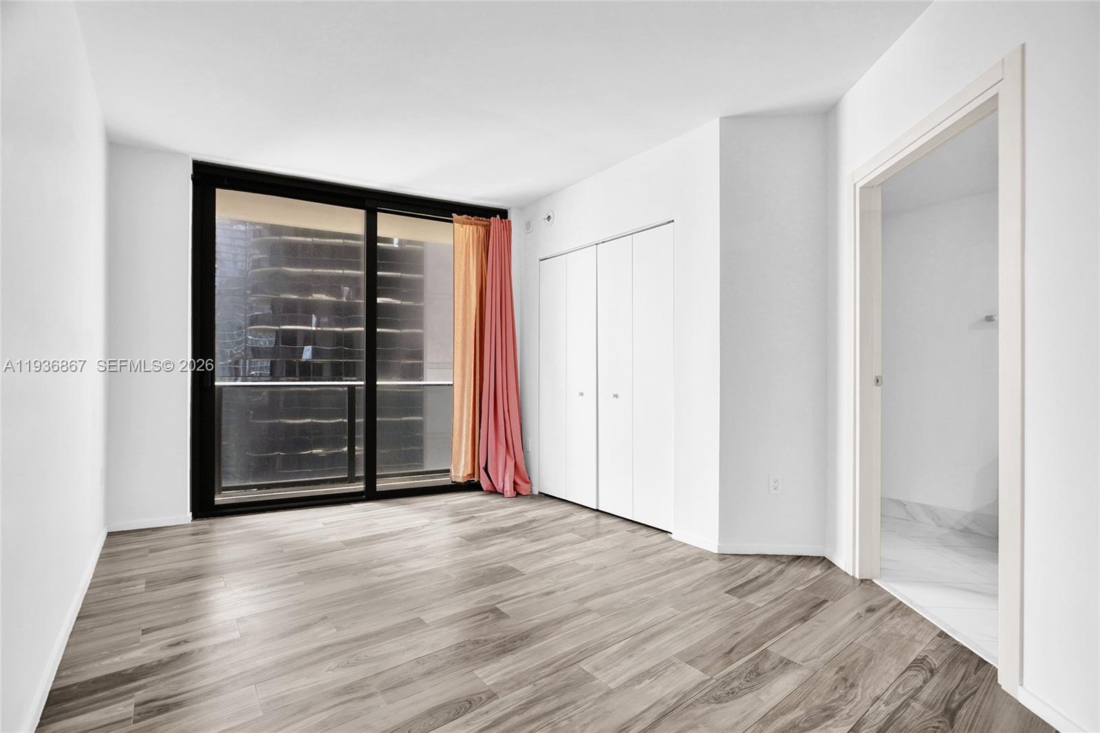 801 SMA RESIDENCES CONDO - Residential