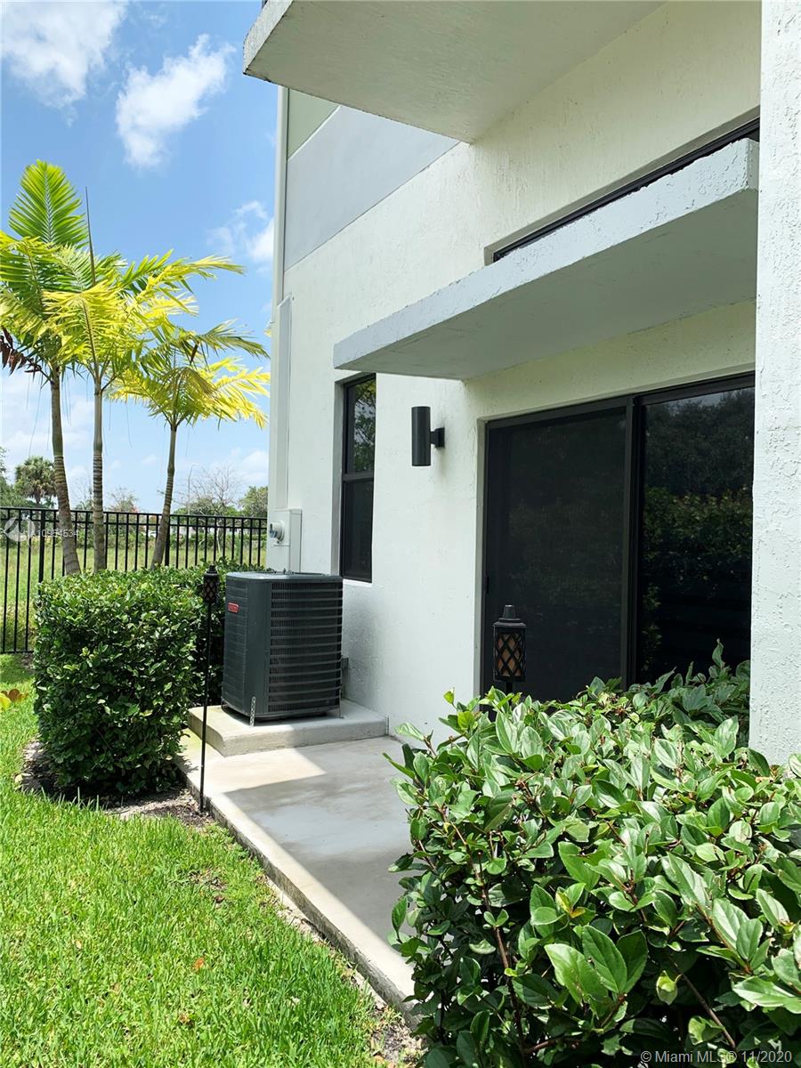 PLANTATION BUSINESS PARK - Residential