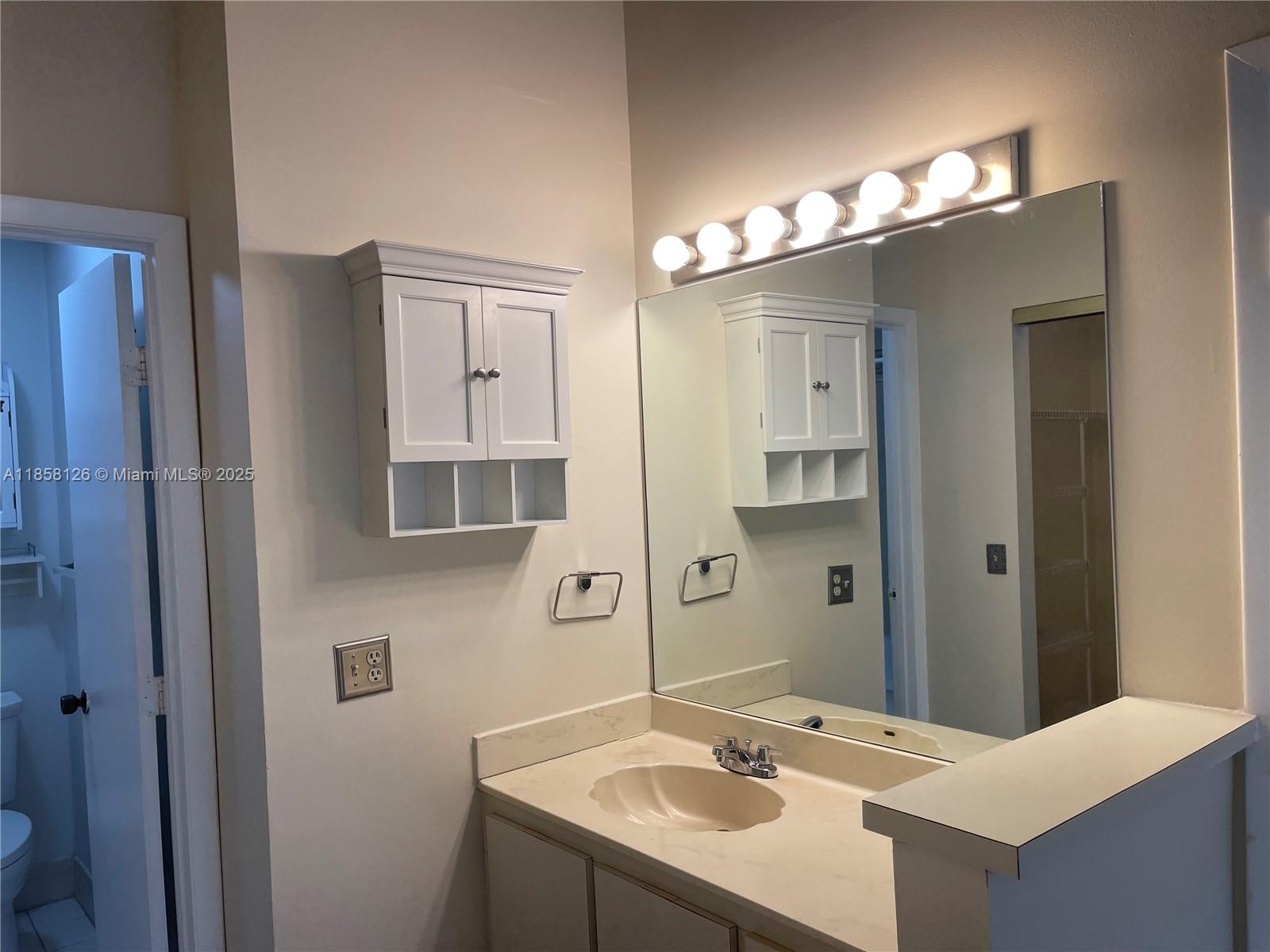 VERANO AT MIRAMAR CONDO - Residential Lease