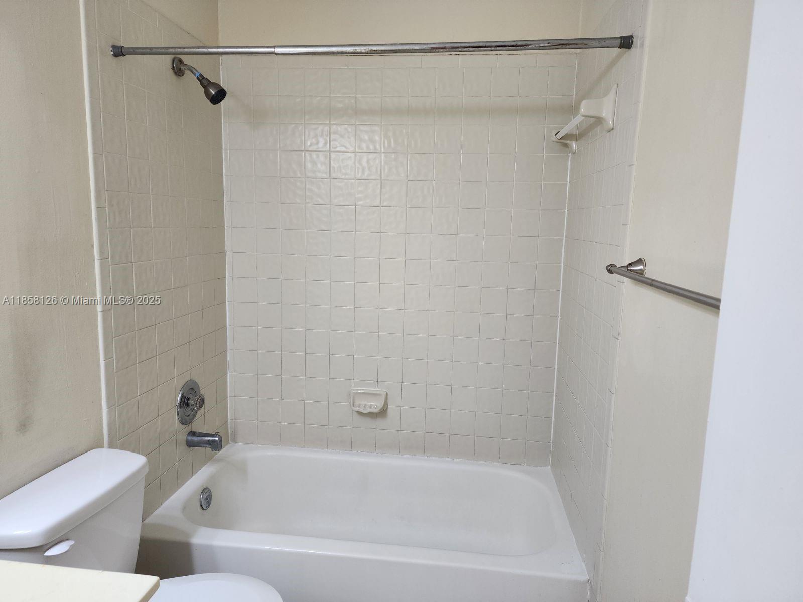 VERANO AT MIRAMAR CONDO - Residential Lease