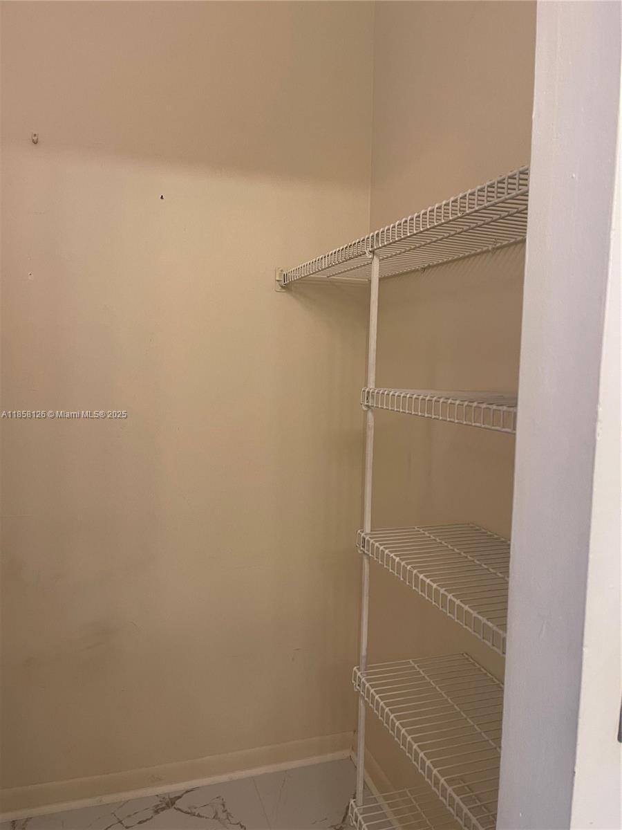 VERANO AT MIRAMAR CONDO - Residential Lease