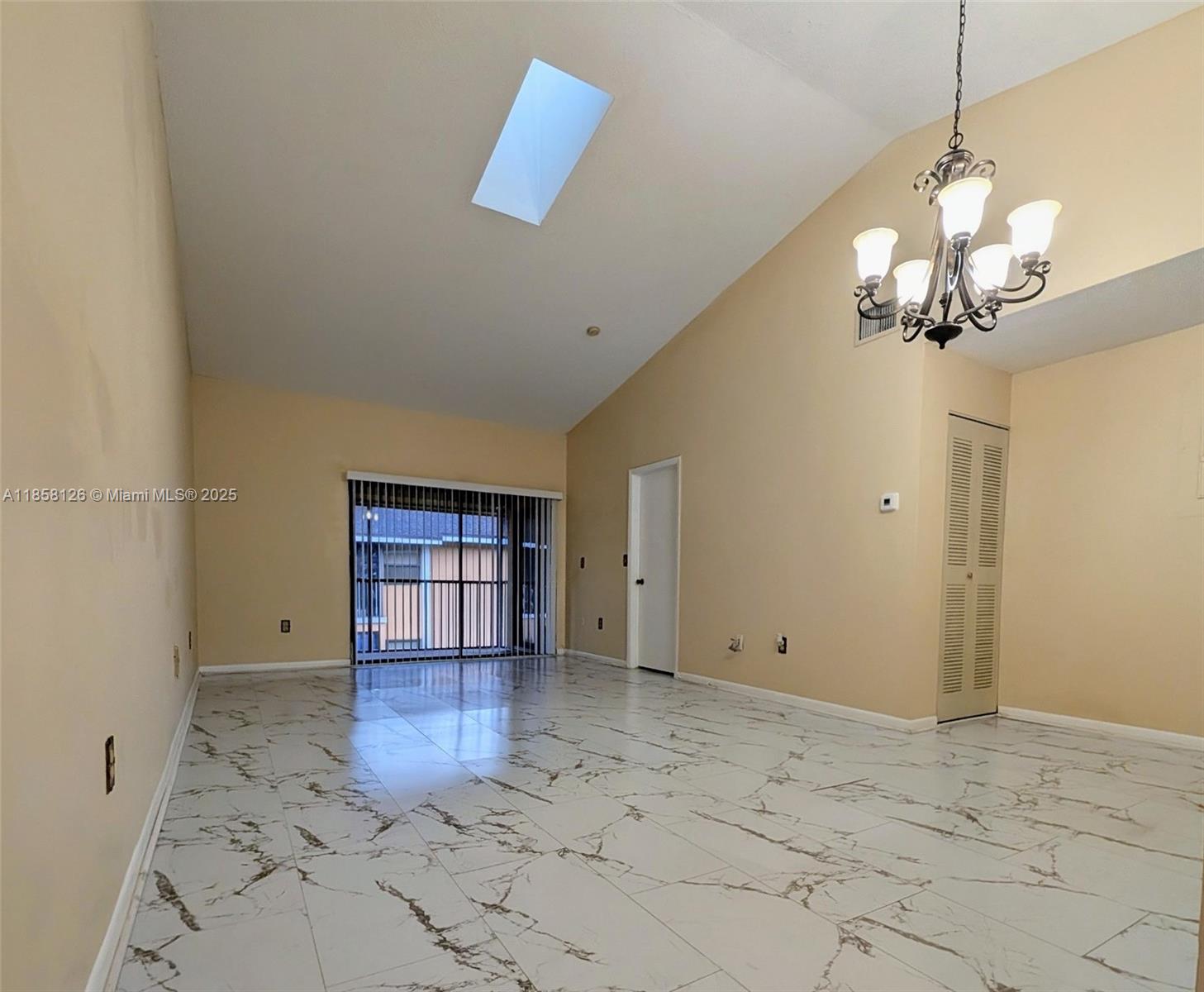 VERANO AT MIRAMAR CONDO - Residential Lease