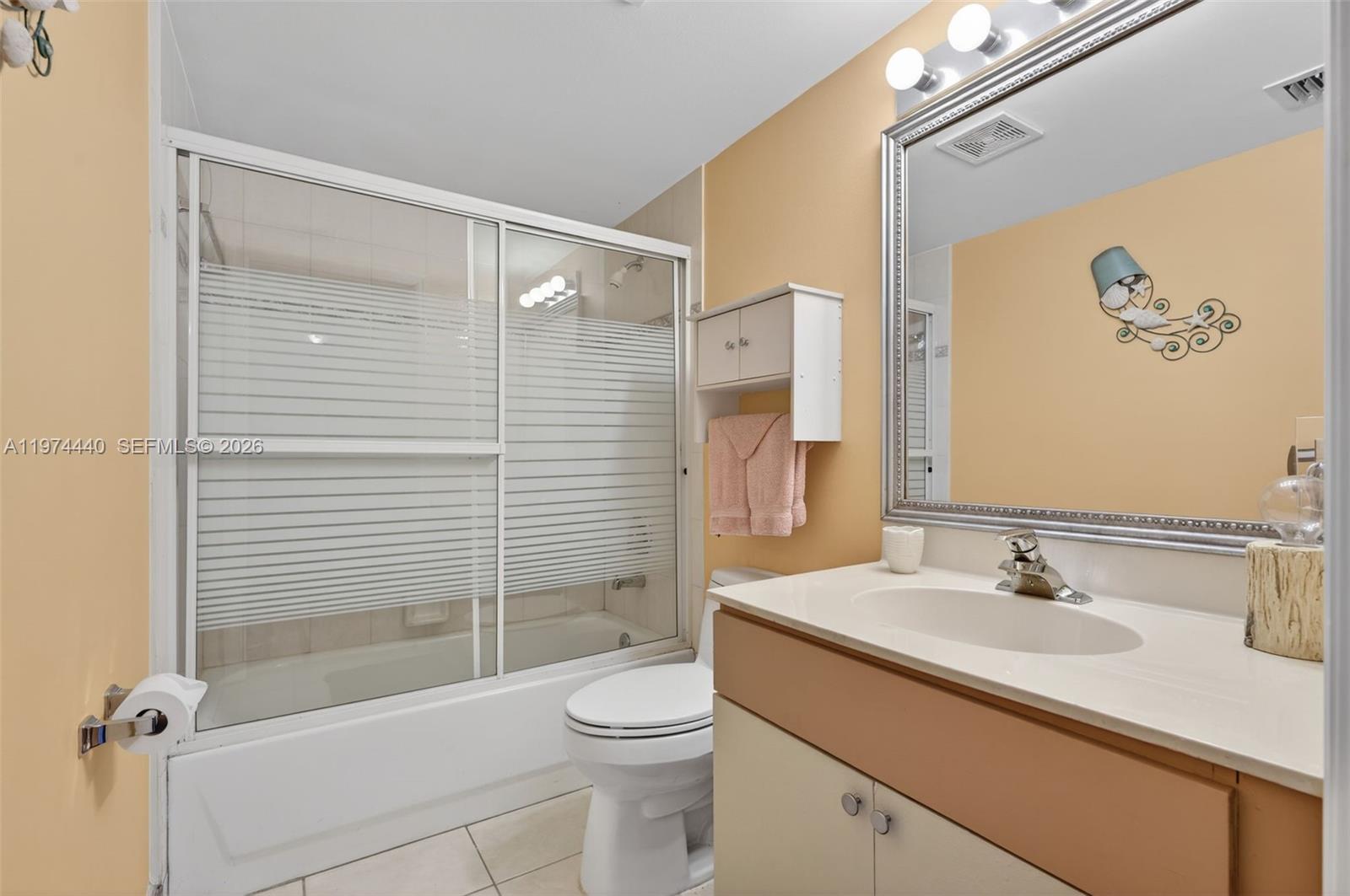 MIRAGE AT CRYSTAL LAKE CO - Residential