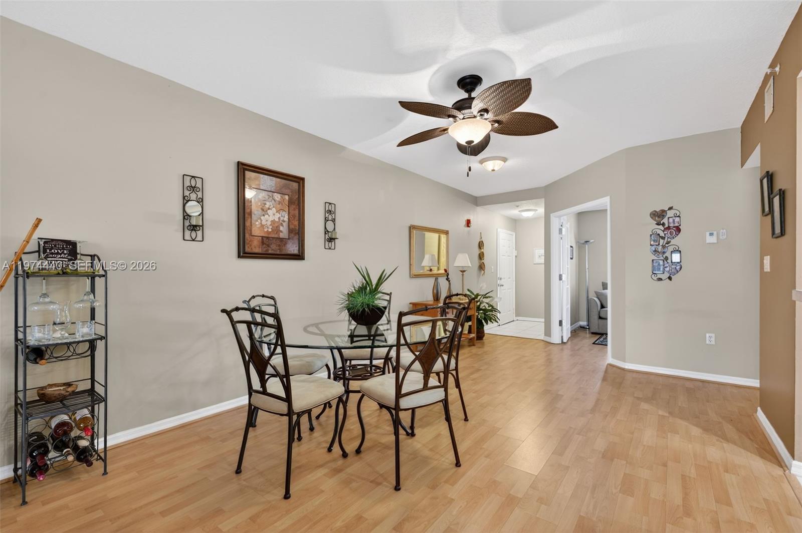 4401 Crystal Lake Dr 101