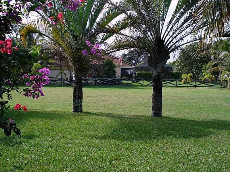 THE REDLANDS SEC 3 - Residential