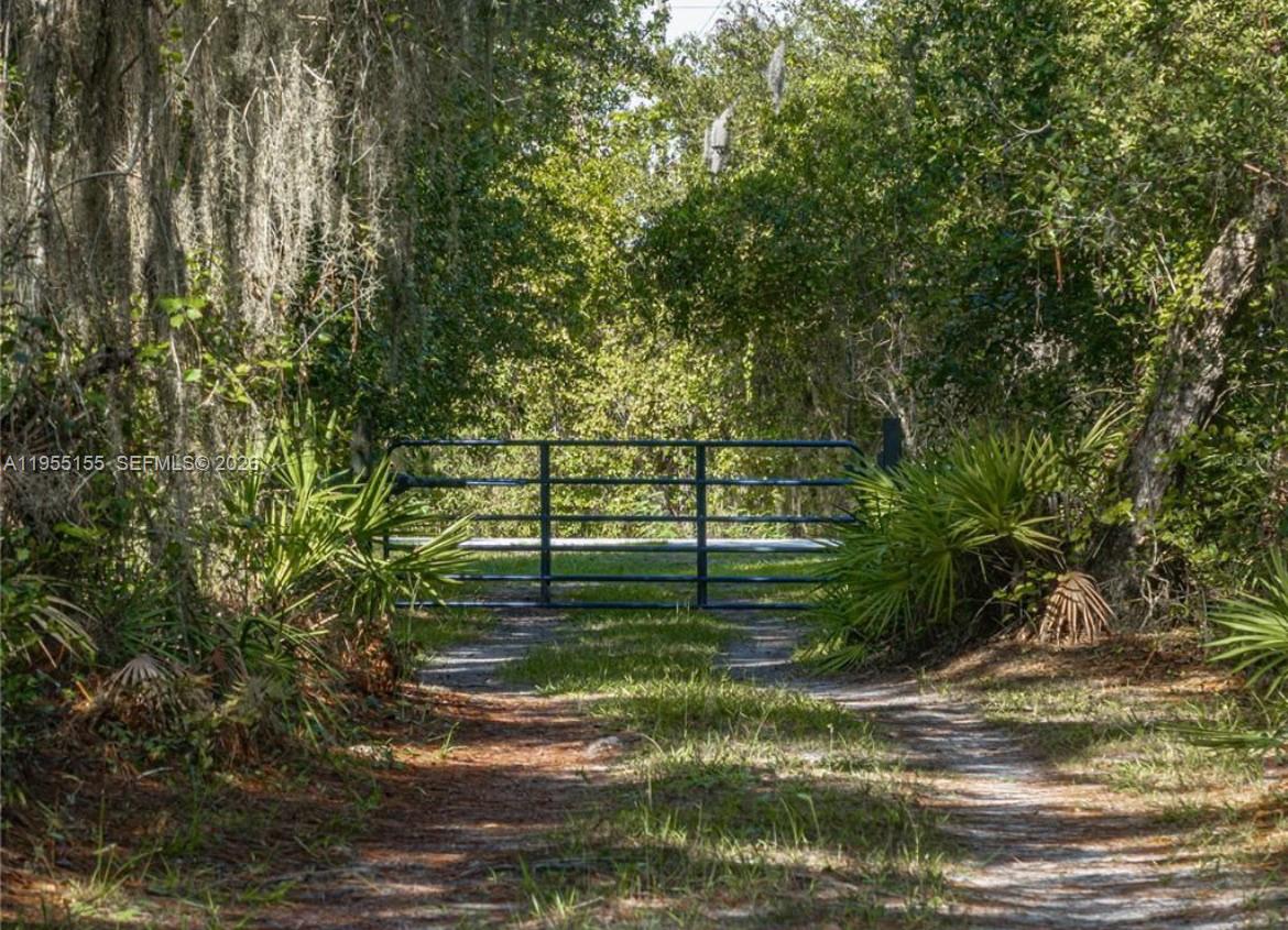 Acreage - Residential