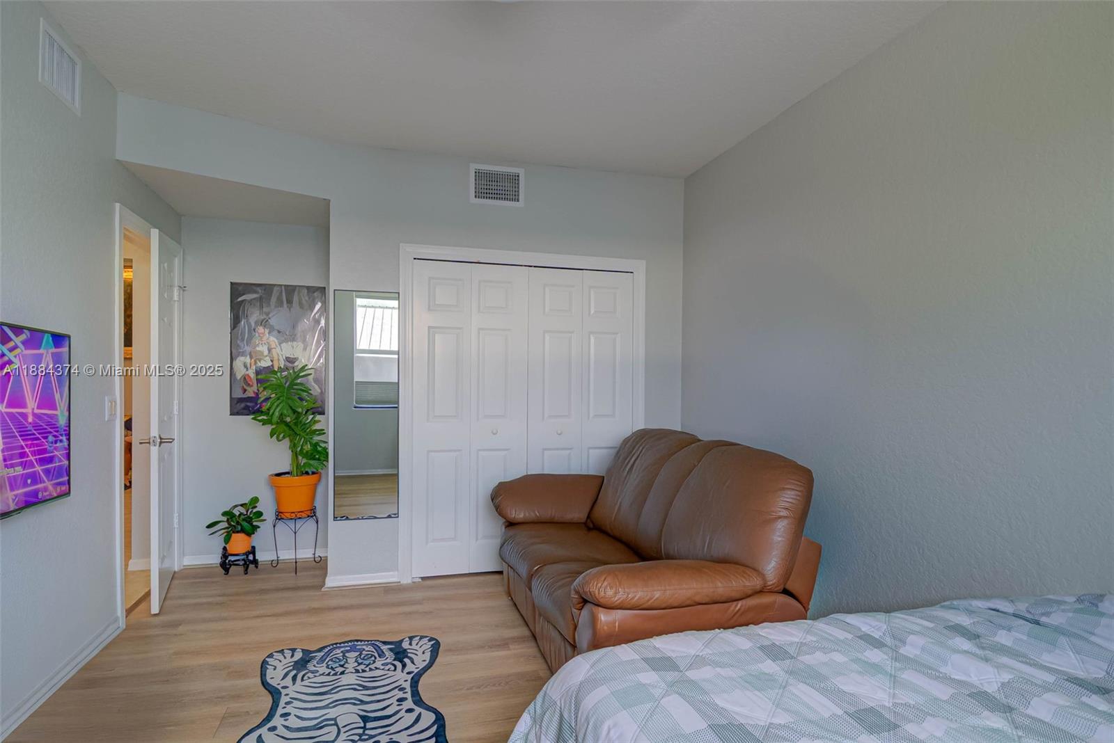 PINE KEY RESORT - Residential