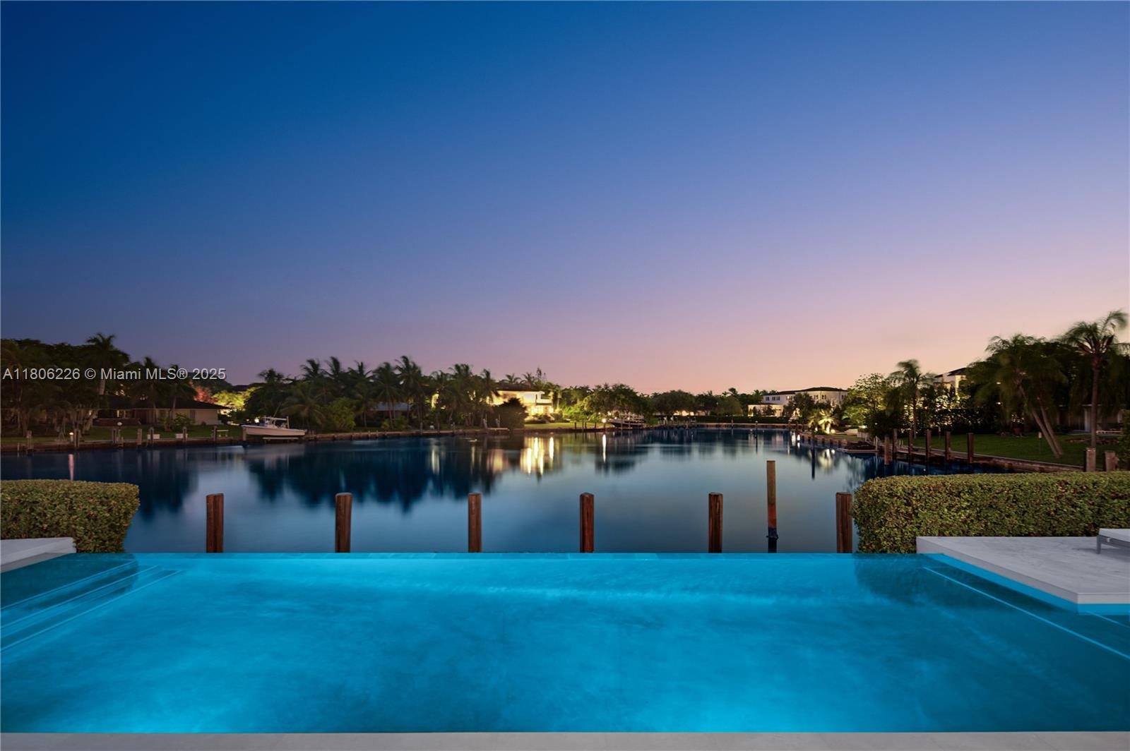 OLD CUTLER BAY SEC 3 - Residential