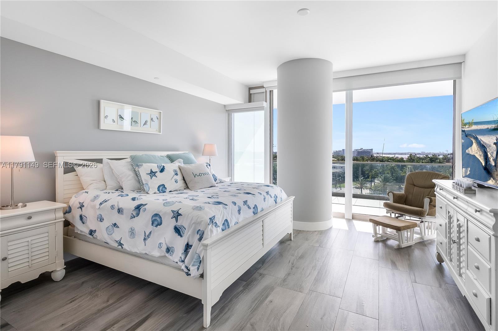 OCEANA BAL HARBOUR CONDO - Residential