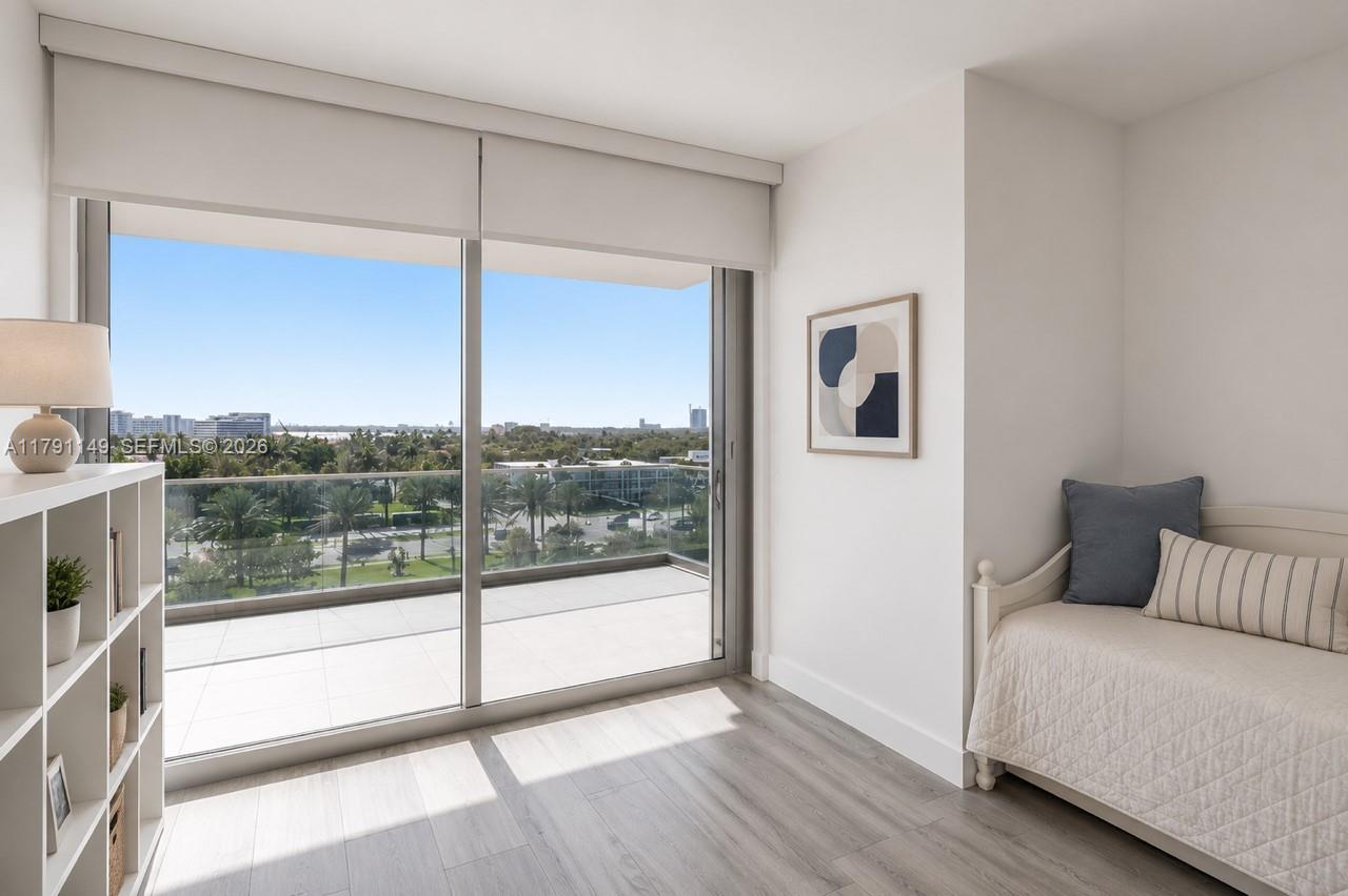 OCEANA BAL HARBOUR CONDO - Residential