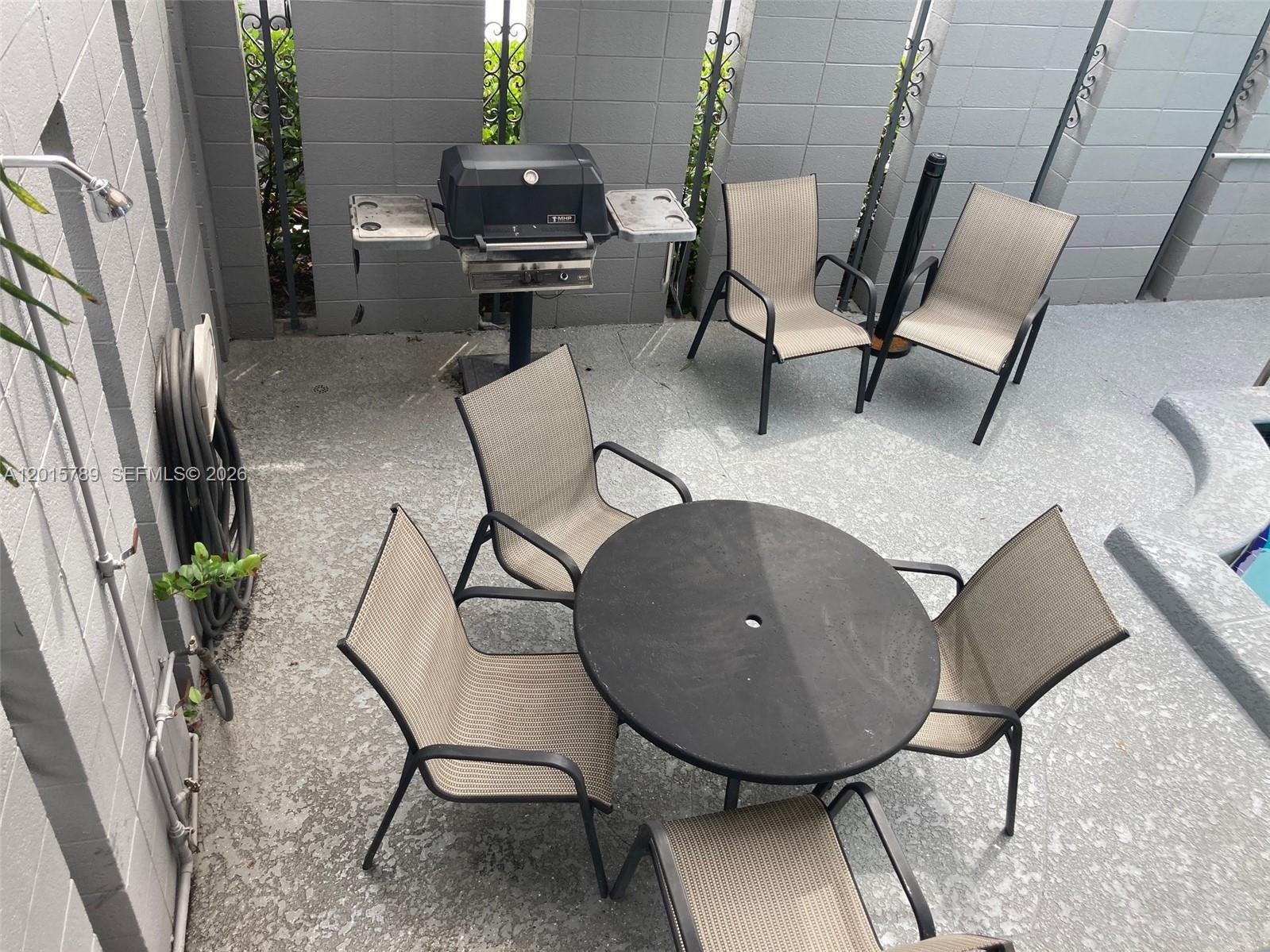PARK COURT CONDO - Residential Lease