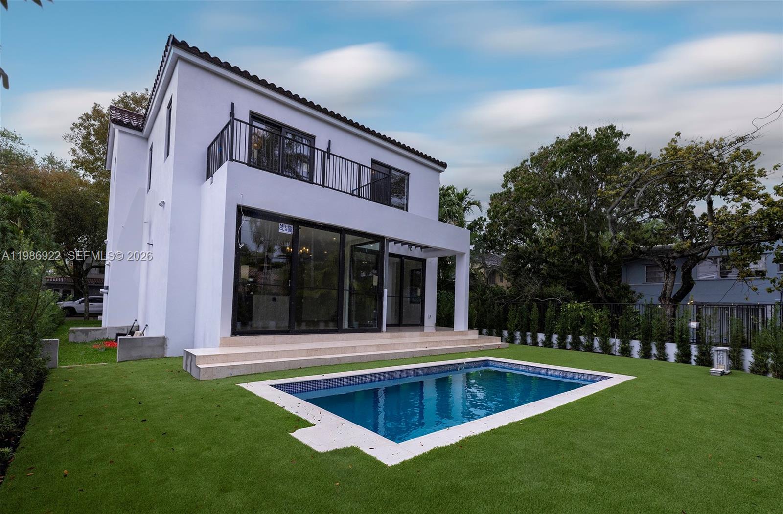 CORAL GABLES BILTMORE SEC - Residential