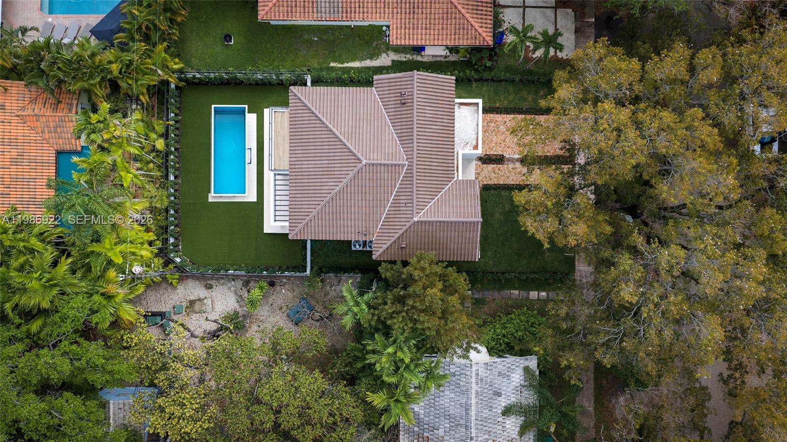 CORAL GABLES BILTMORE SEC - Residential