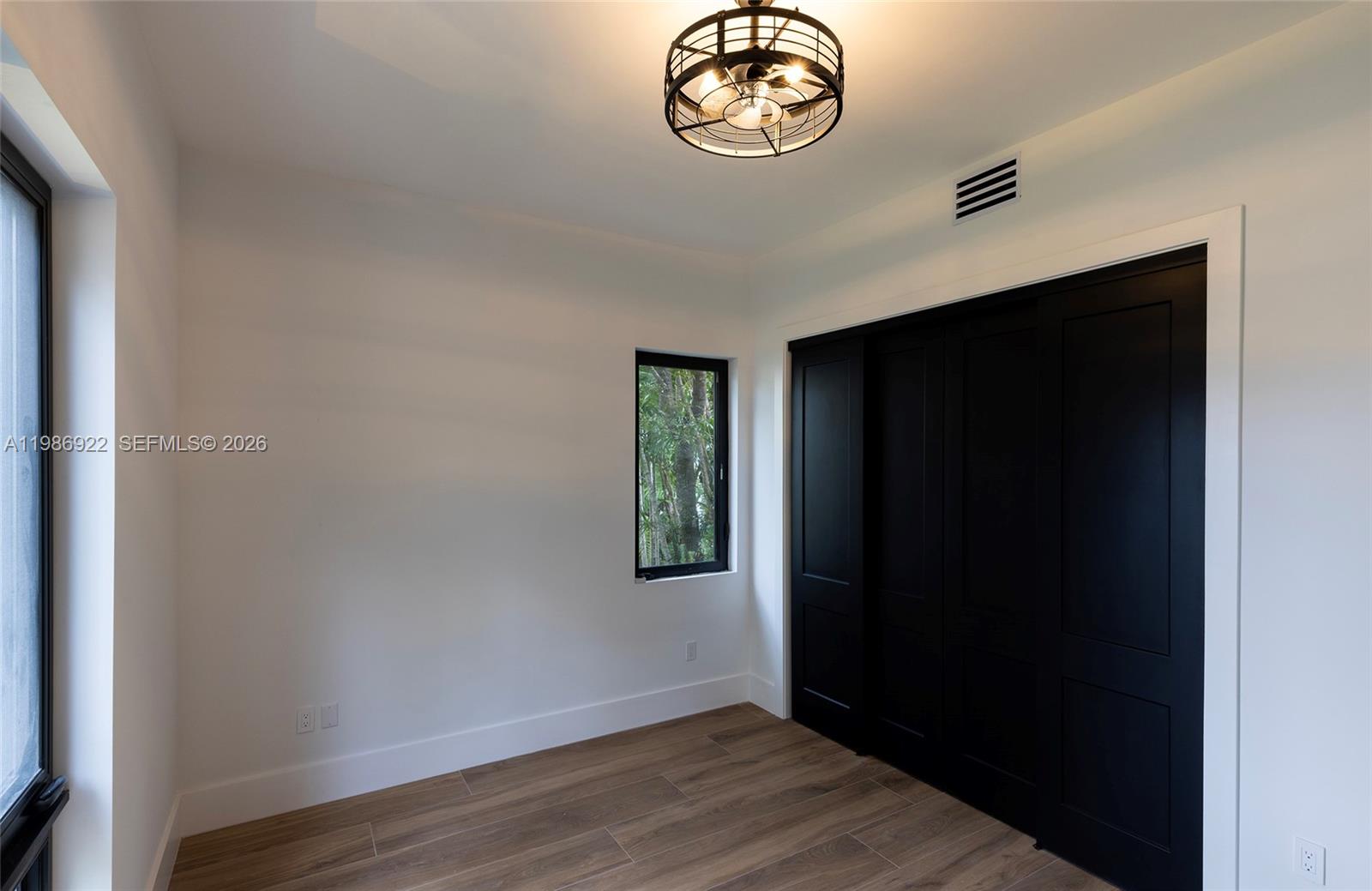 CORAL GABLES BILTMORE SEC - Residential