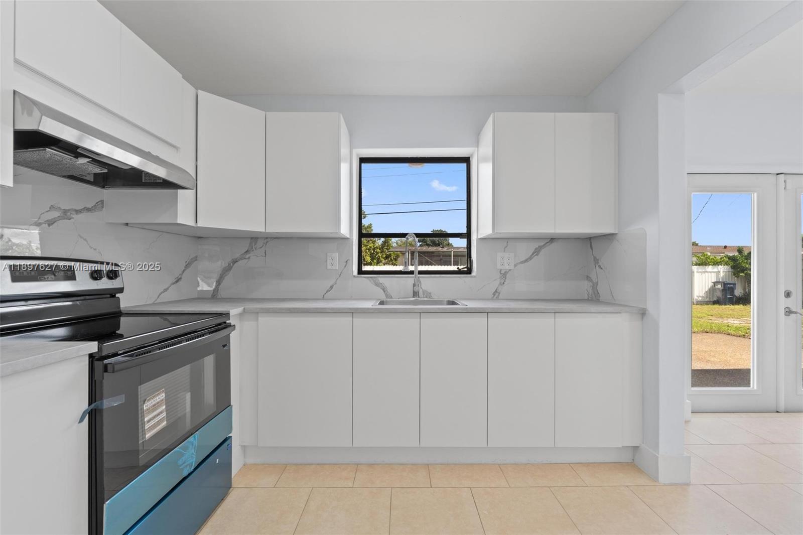 FAIRWAY ESTATES SEC ONE - Residential