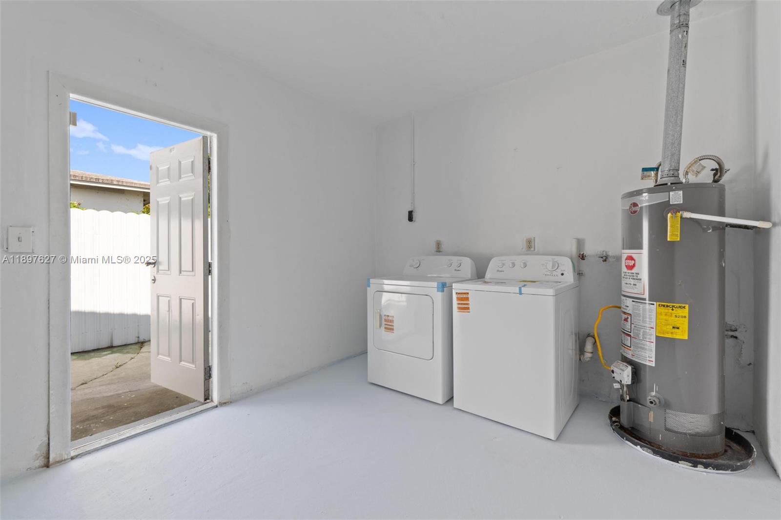 FAIRWAY ESTATES SEC ONE - Residential