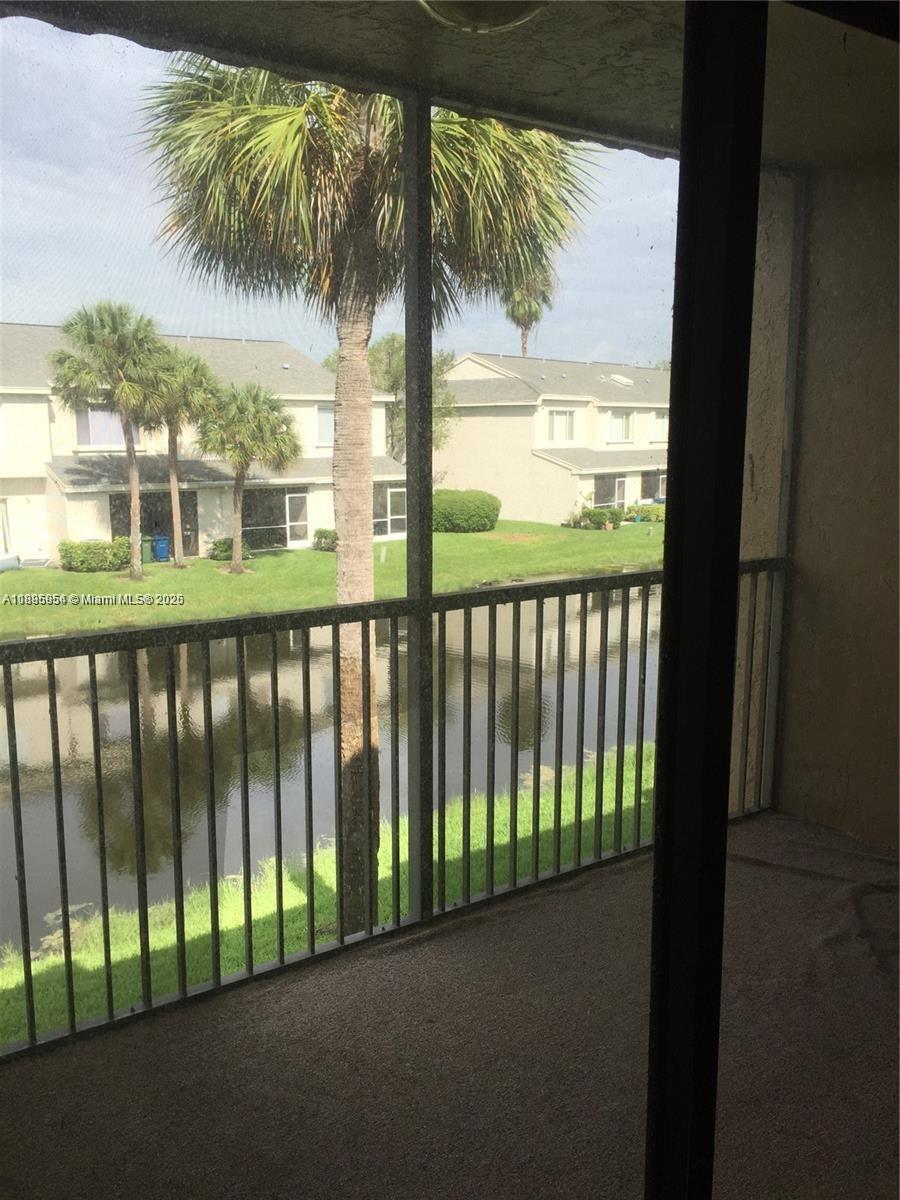 GARDENS AT BONAVENTURE 14 - Residential Lease