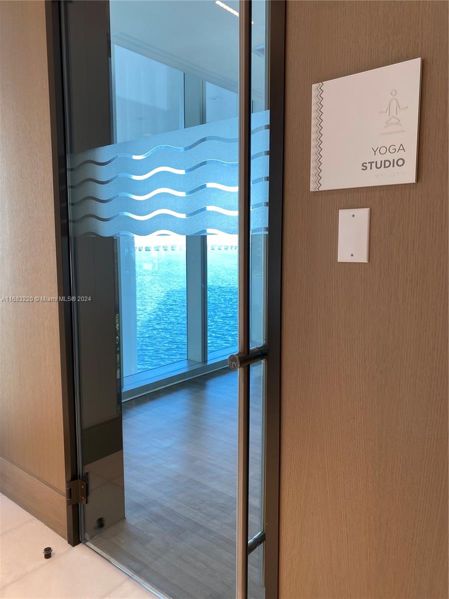ESCOTTONIA PARK - Residential