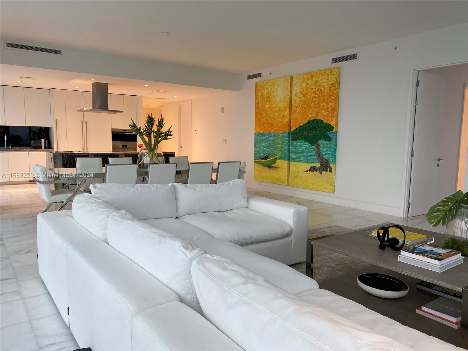 ESCOTTONIA PARK - Residential