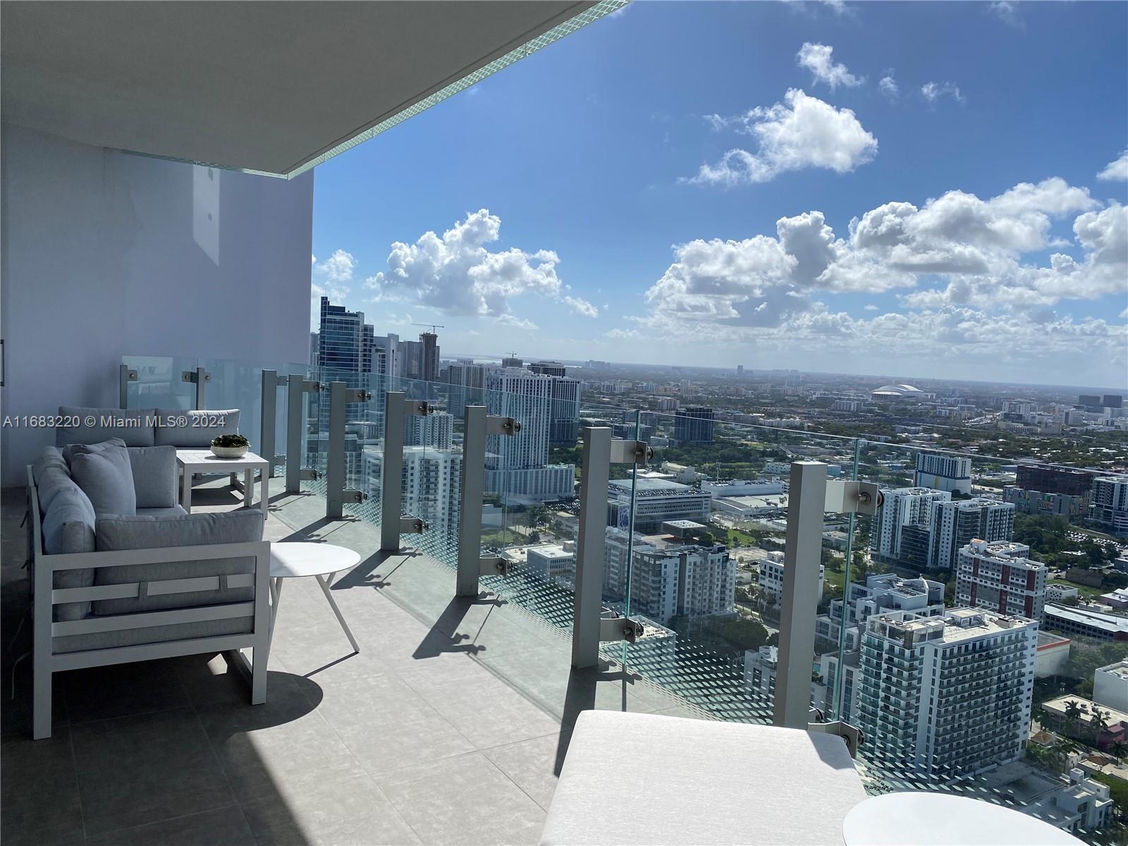 ESCOTTONIA PARK - Residential