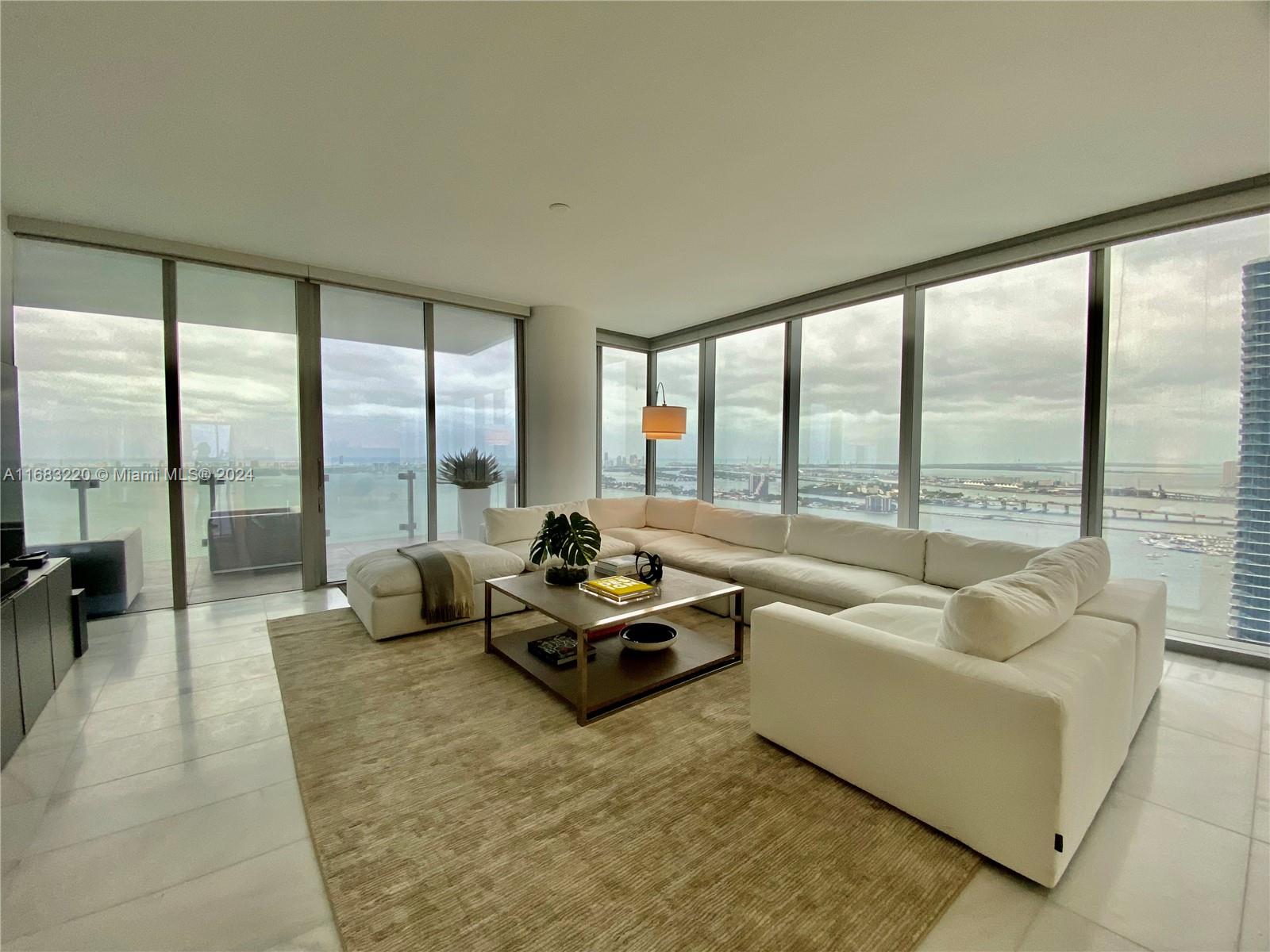 ESCOTTONIA PARK - Residential