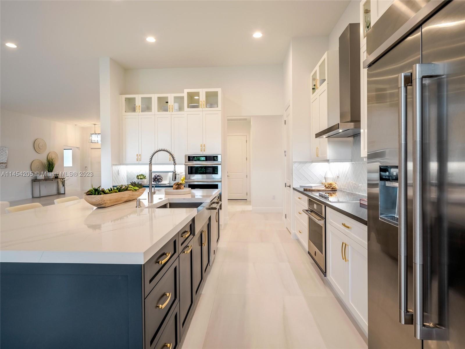 FLAMINGO RANCH ESTATES - Residential