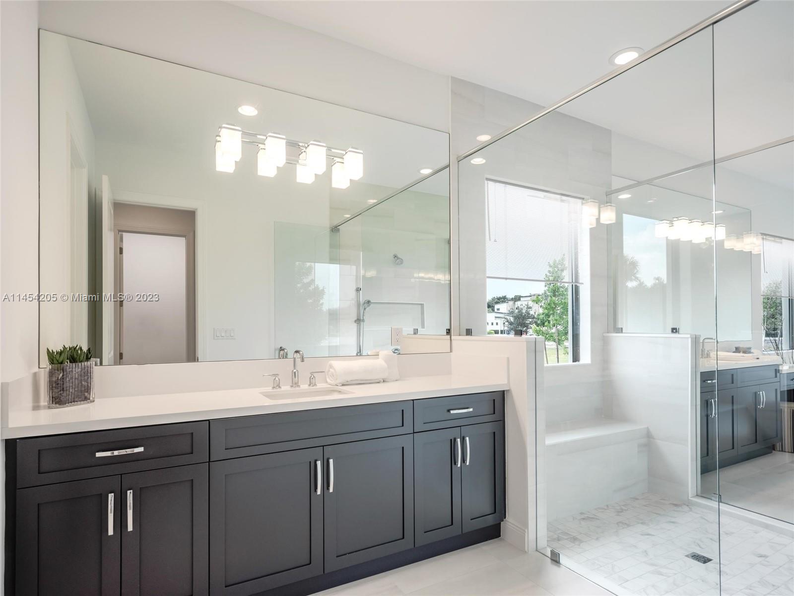 FLAMINGO RANCH ESTATES - Residential