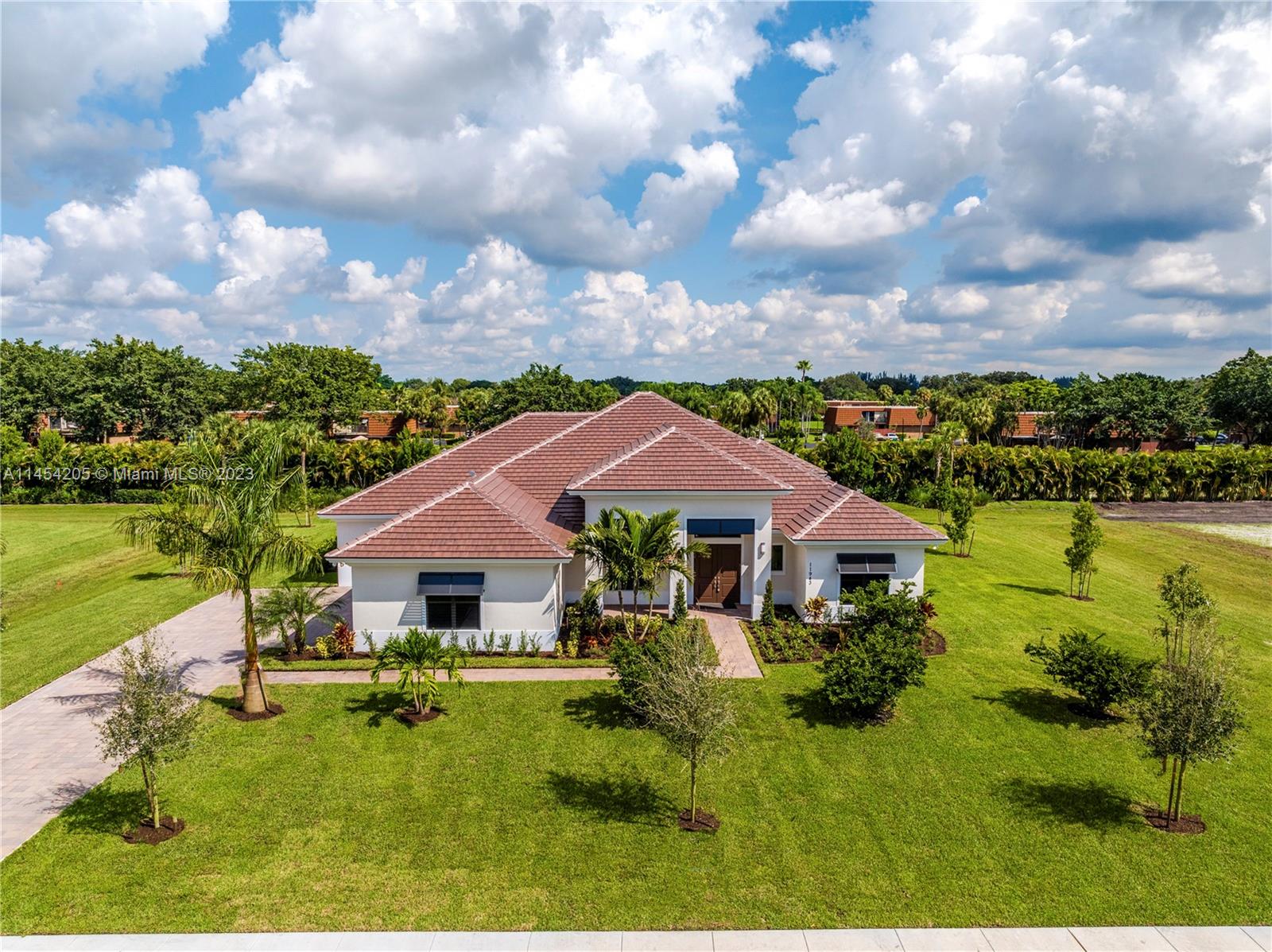 FLAMINGO RANCH ESTATES - Residential