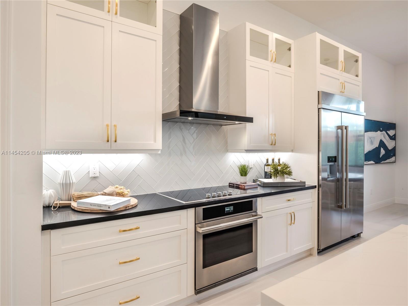 FLAMINGO RANCH ESTATES - Residential