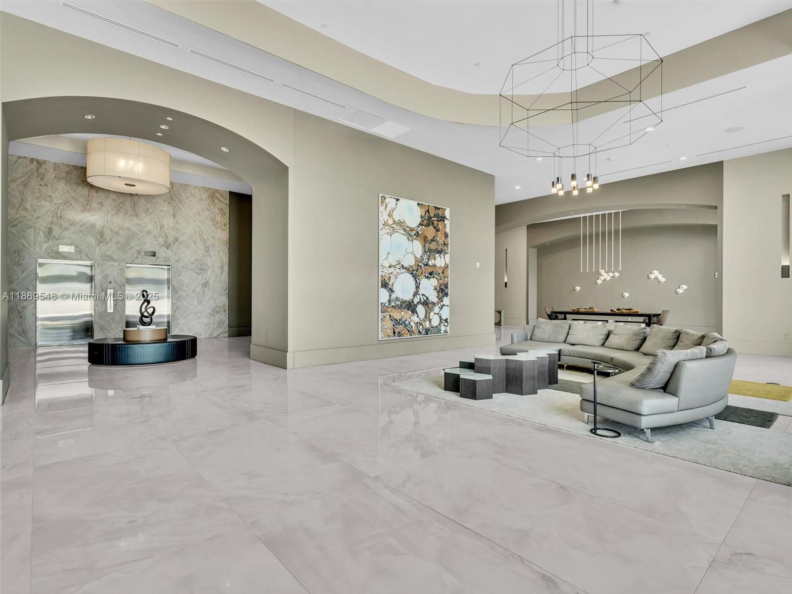 THE PENINSULA II CONDO - Residential Lease