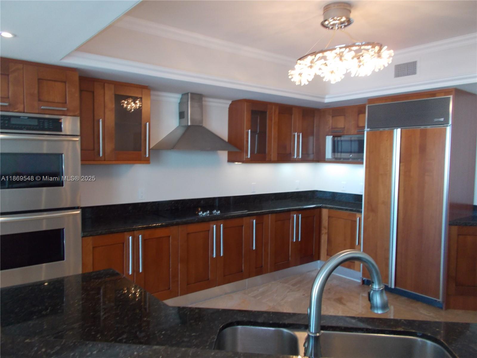 THE PENINSULA II CONDO - Residential Lease