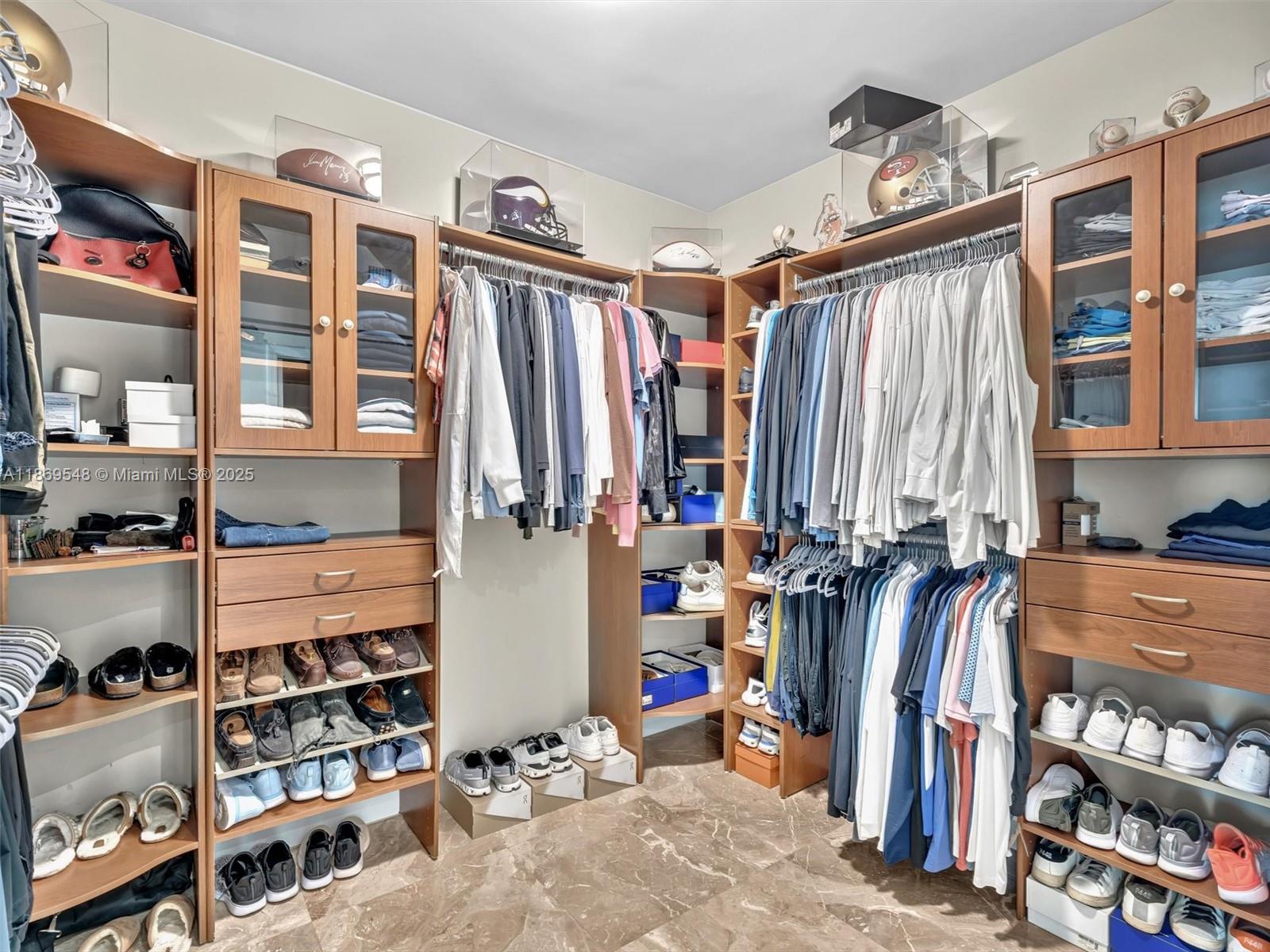 THE PENINSULA II CONDO - Residential Lease