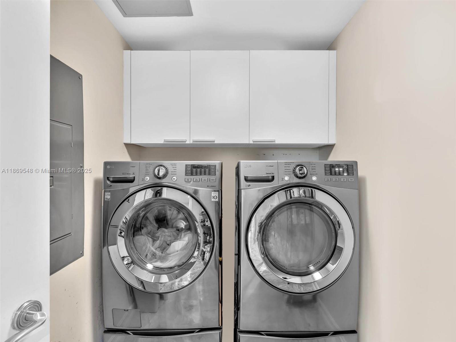 THE PENINSULA II CONDO - Residential Lease