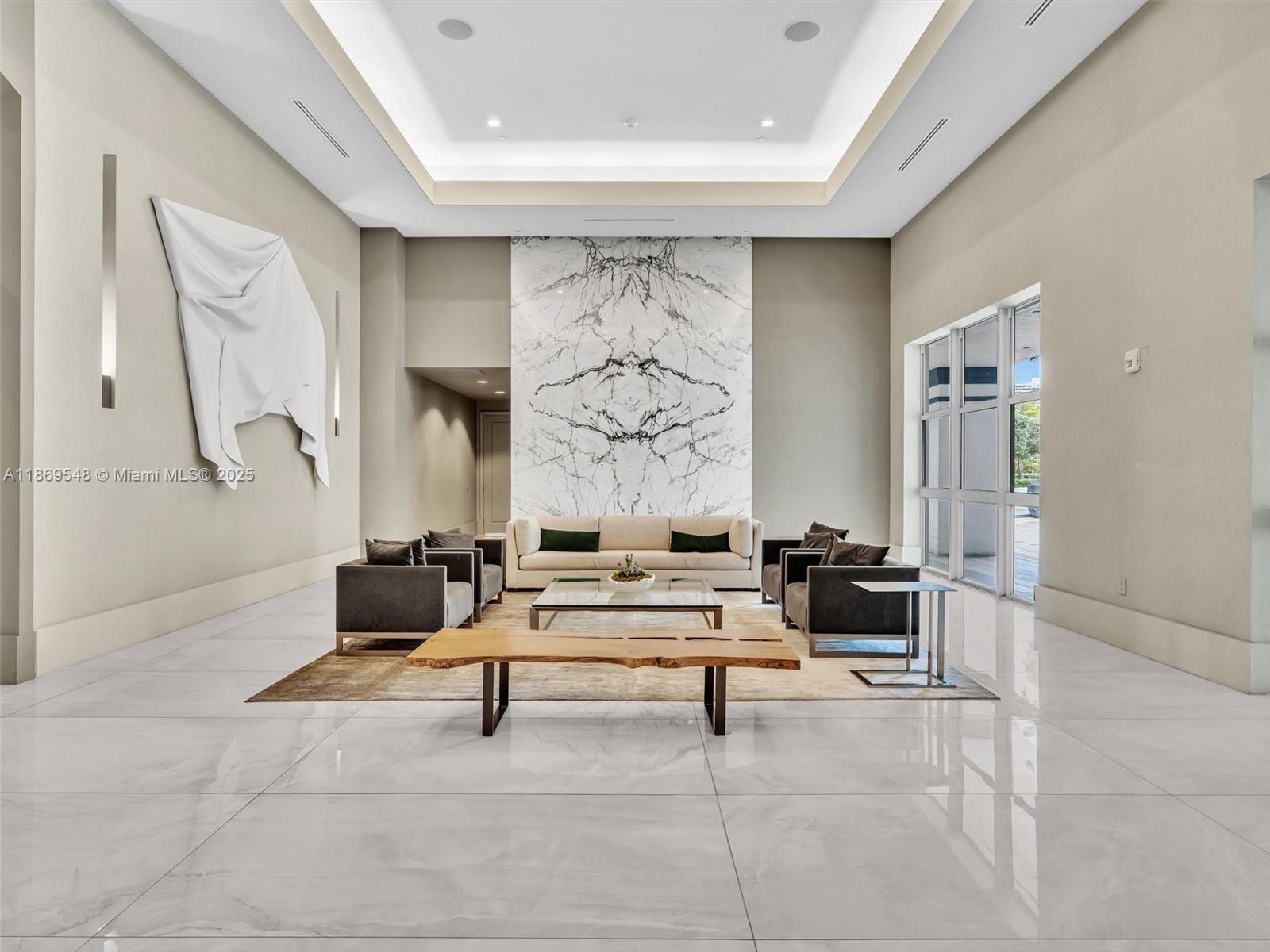 THE PENINSULA II CONDO - Residential Lease