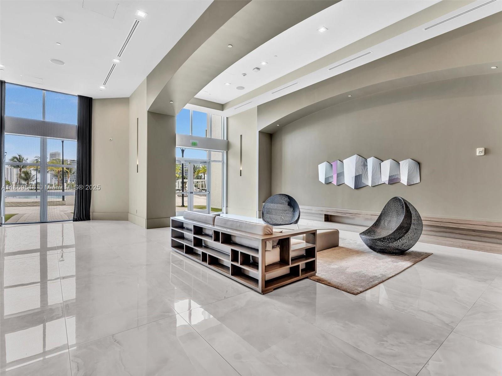 THE PENINSULA II CONDO - Residential Lease