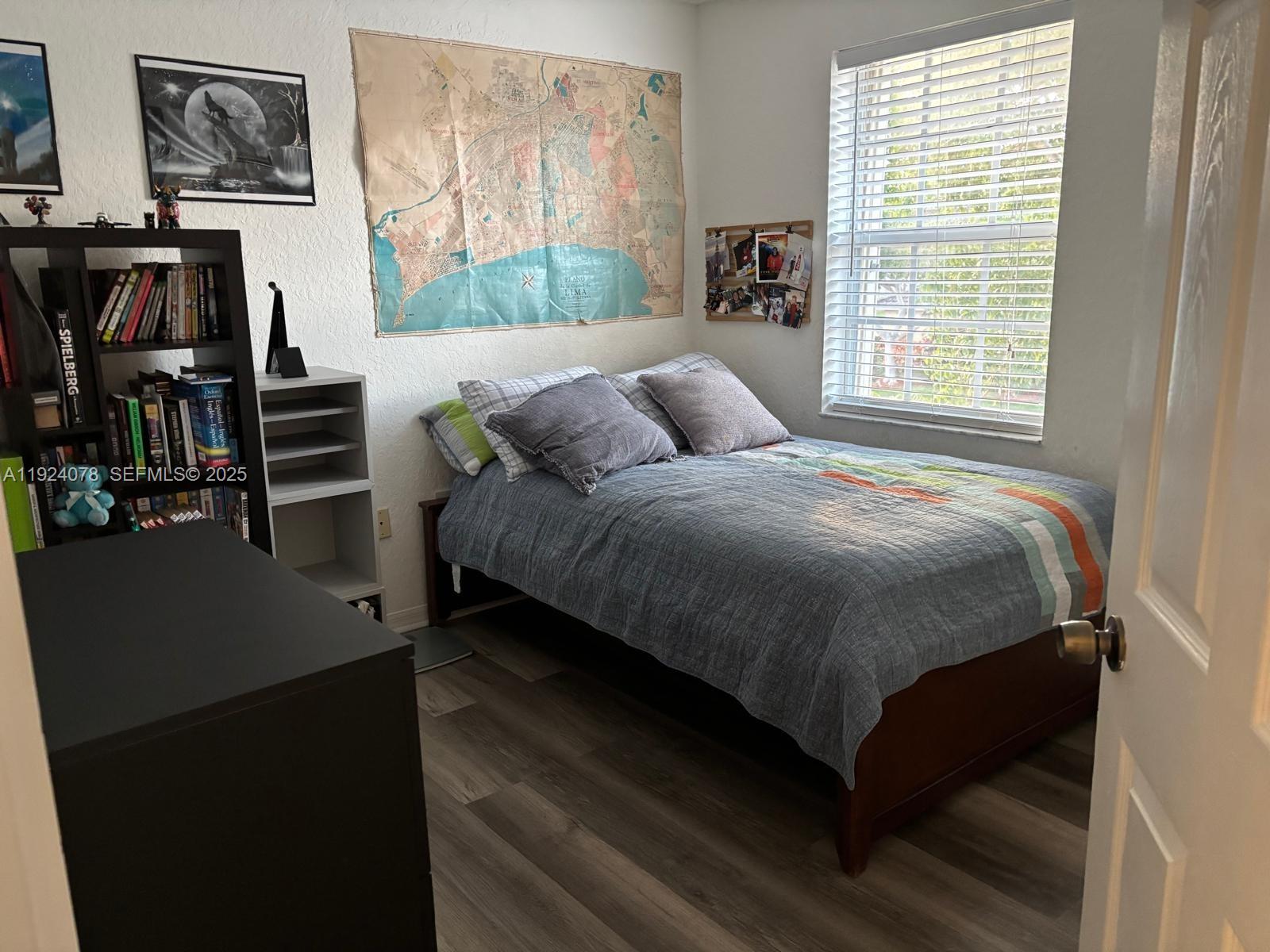 RAINTREE VILLAS - Residential