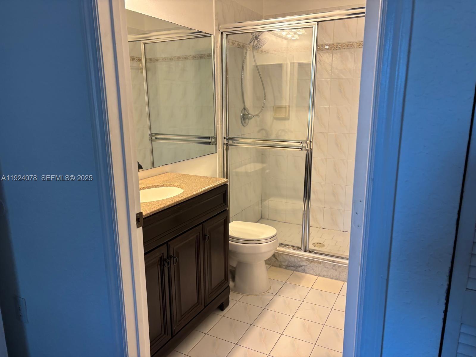 RAINTREE VILLAS - Residential