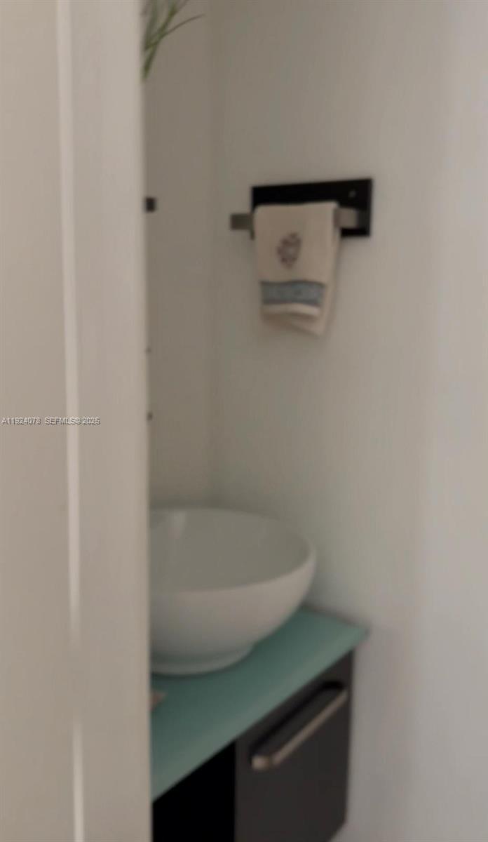 RAINTREE VILLAS - Residential