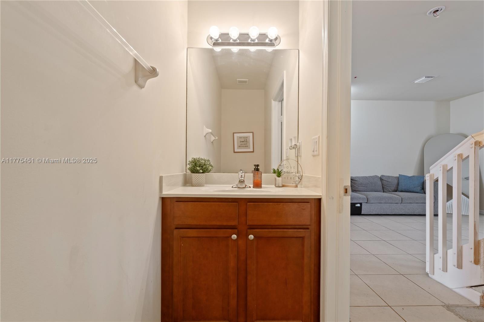 BELLAGIO VILLAS - Residential