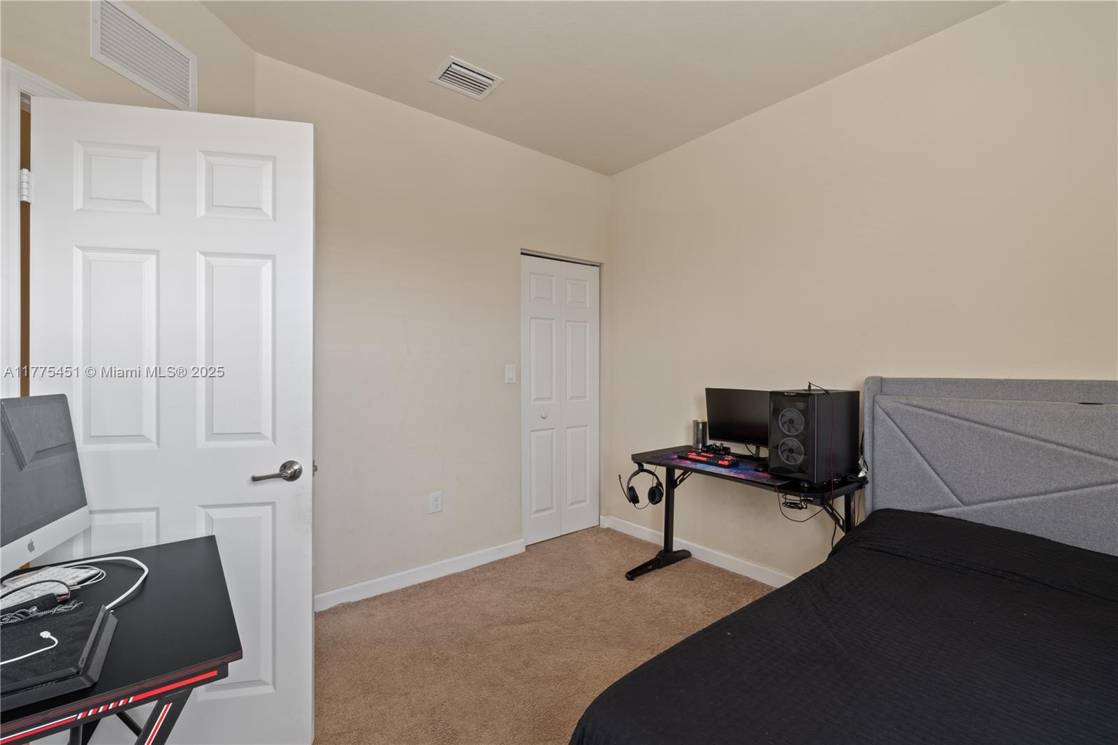 BELLAGIO VILLAS - Residential