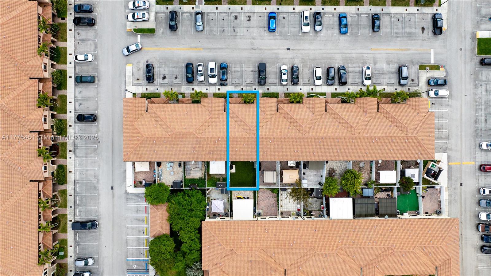 BELLAGIO VILLAS - Residential