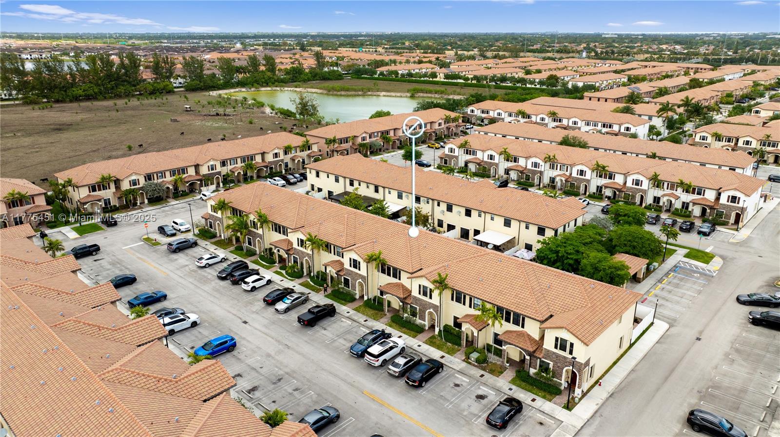 BELLAGIO VILLAS - Residential