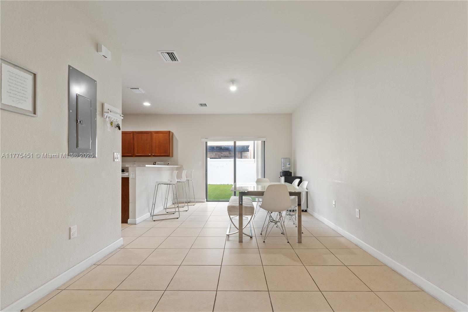 BELLAGIO VILLAS - Residential