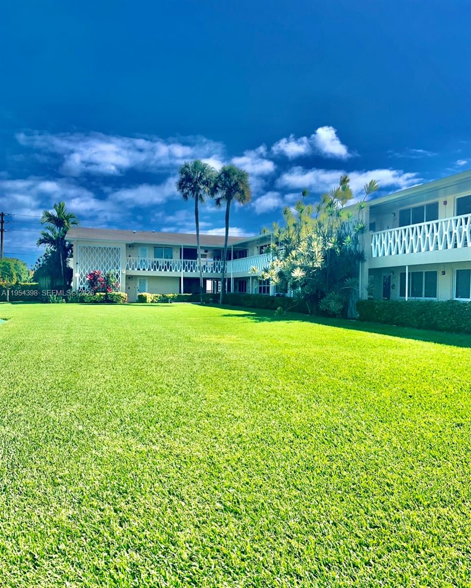 BERKELEY DIPLOMAT CO-OP - Residential