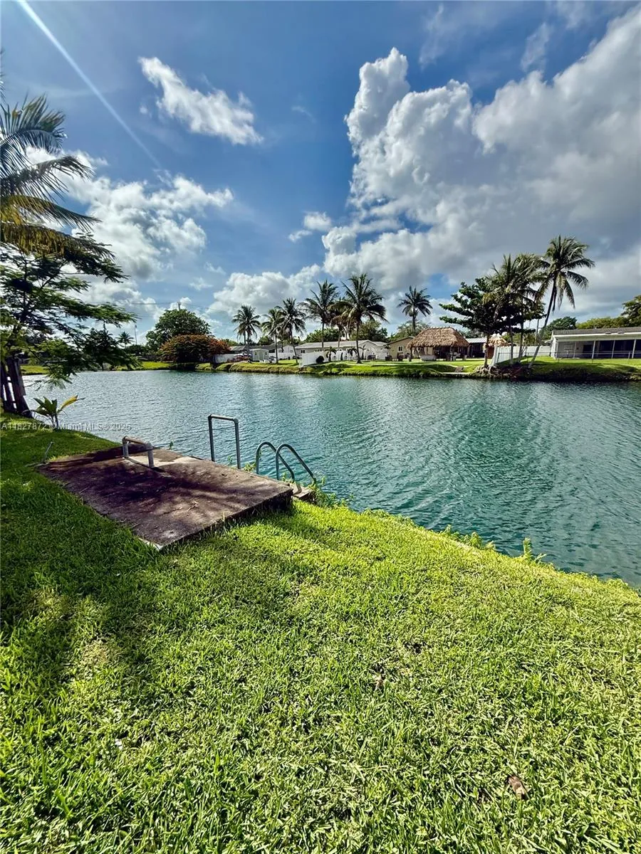 Cutler Bay, Florida 33157, United States, 3 Bedrooms Bedrooms, ,2 BathroomsBathrooms,Residential,Active,159608